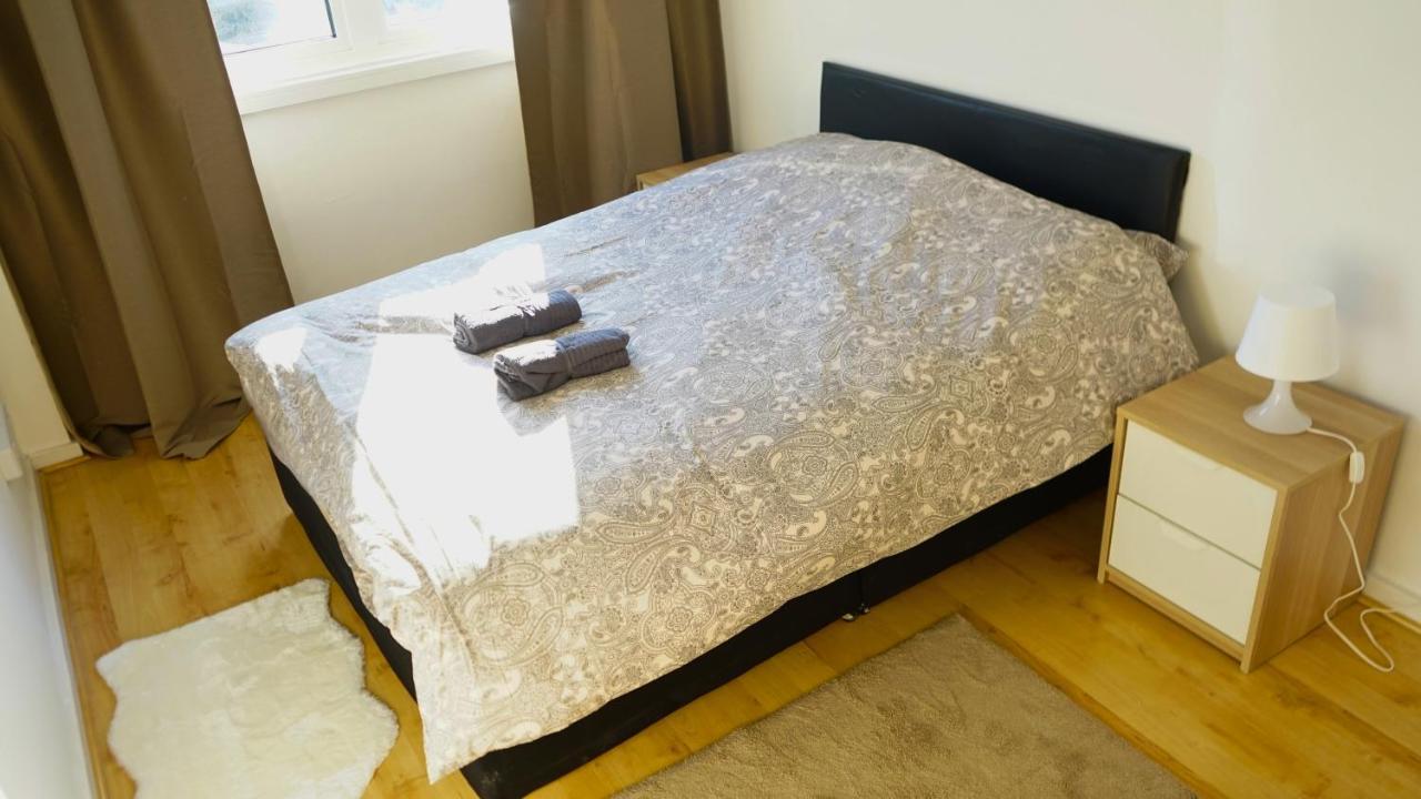Large Modern 3 Bedrooms House With Patio/Terrace London Ngoại thất bức ảnh